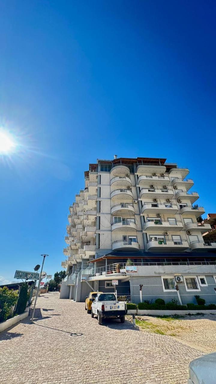 Agora Sea View Apartment Саранда Экстерьер фото